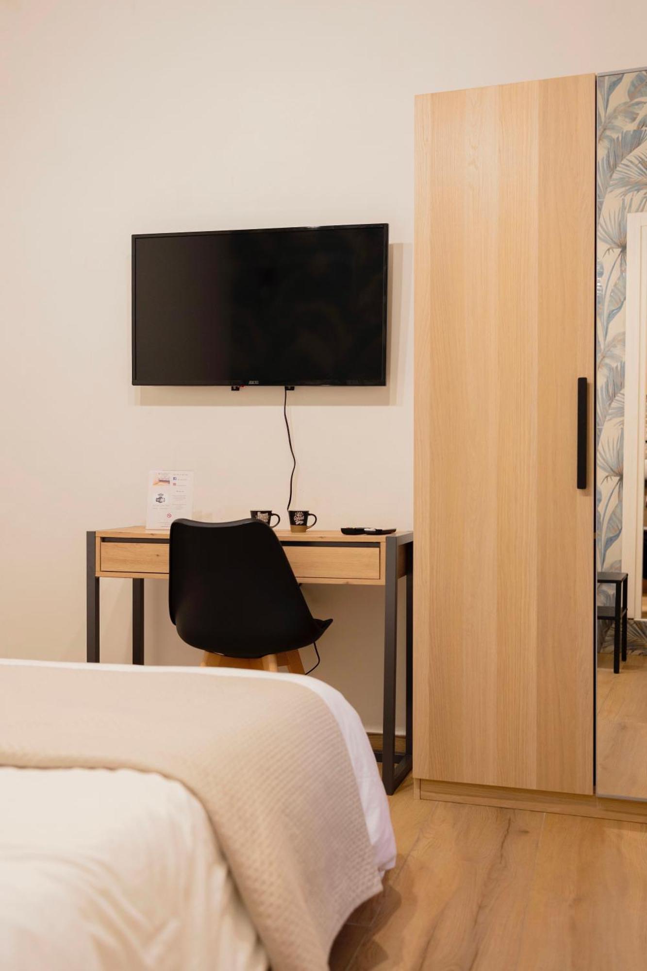 Maison Rose, Host Apartments เนเปิลส์ ภายนอก รูปภาพ