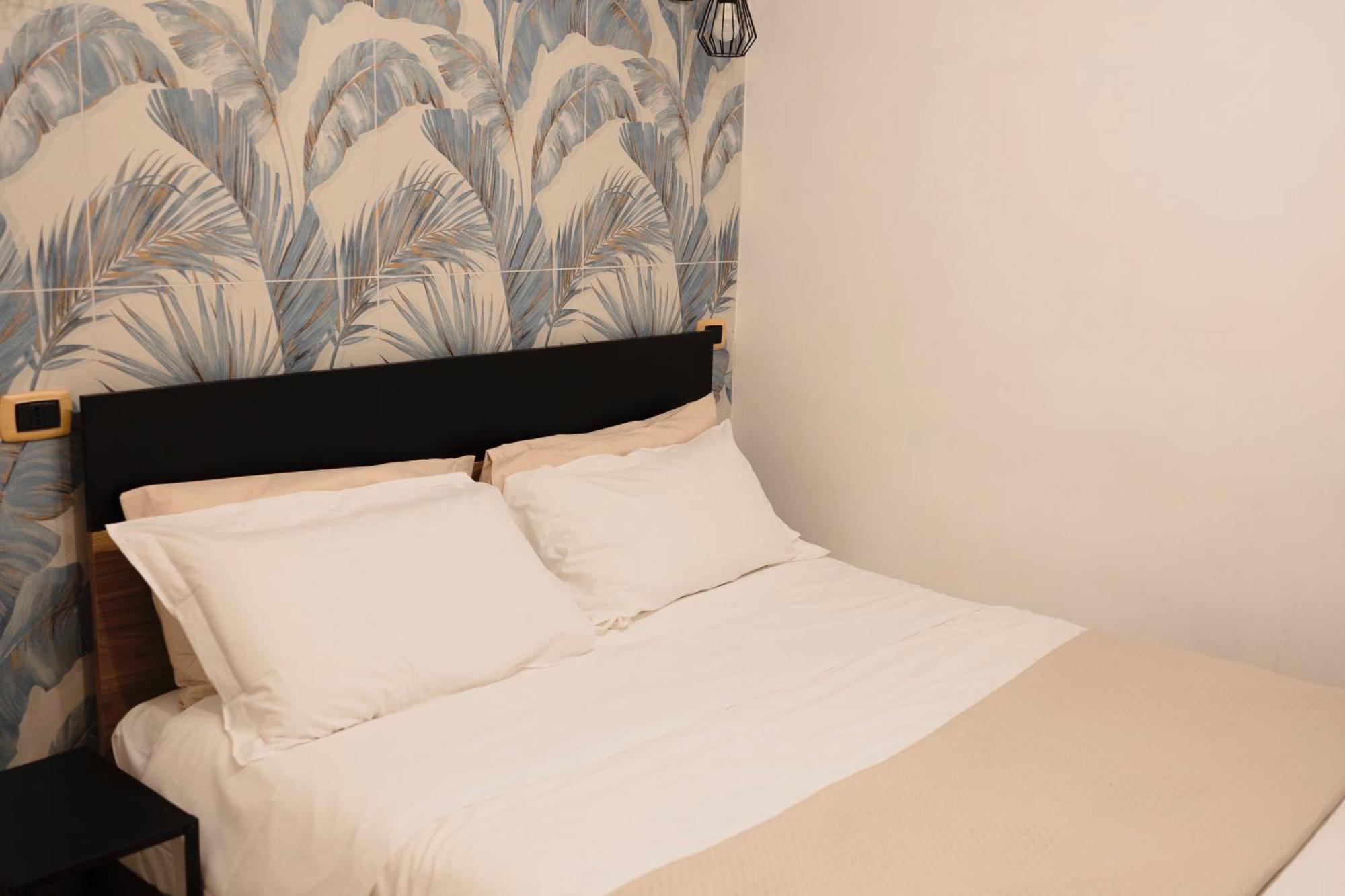 Maison Rose, Host Apartments เนเปิลส์ ภายนอก รูปภาพ